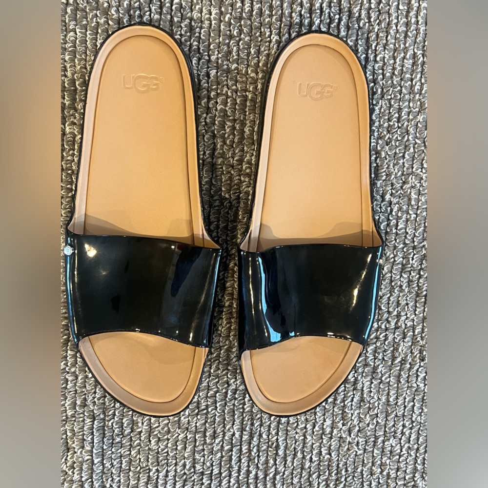 UGG Black Patent Slide Sandals (Size 9)